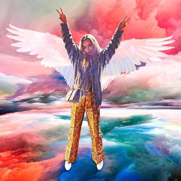 Meet your Posher, M'elaine - Picture 1 of 1